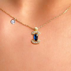 Pırlanta Tohumlu 14 Ayar Altın Safir Rengi Yarım Baget Kolye Ucu